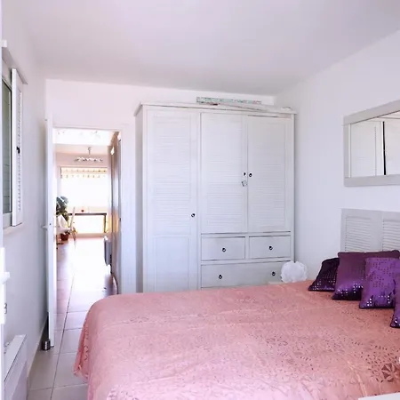 Appartement Face à La Terrasse Ensoleillée &loggia Panoramique-4 Personnes-